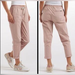 Vuori | Ripstop Pant | in Dogwood |‎ Women’s Size Small
